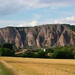 Hotel Lembergblick 3*