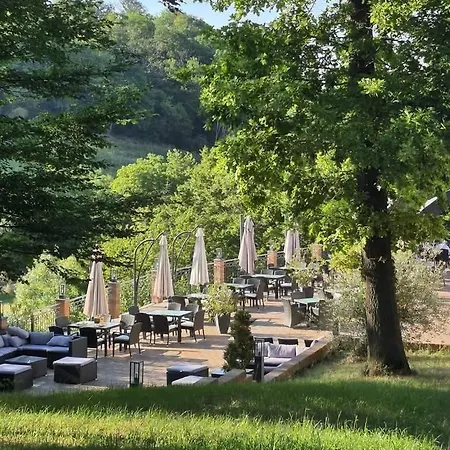 Hotel Lembergblick 3*