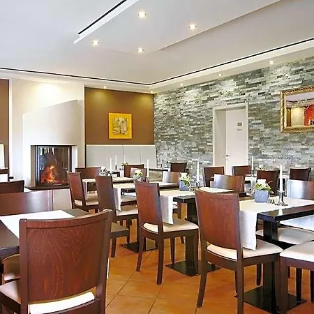 Lembergblick Hotel 3*